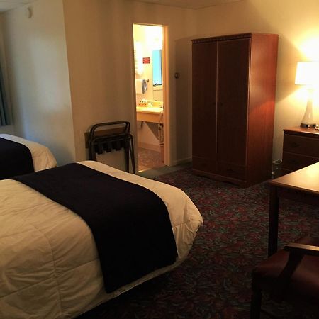 Cedar Motor Inn Marquette Quarto foto