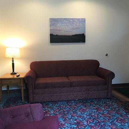 Cedar Motor Inn Marquette Quarto foto