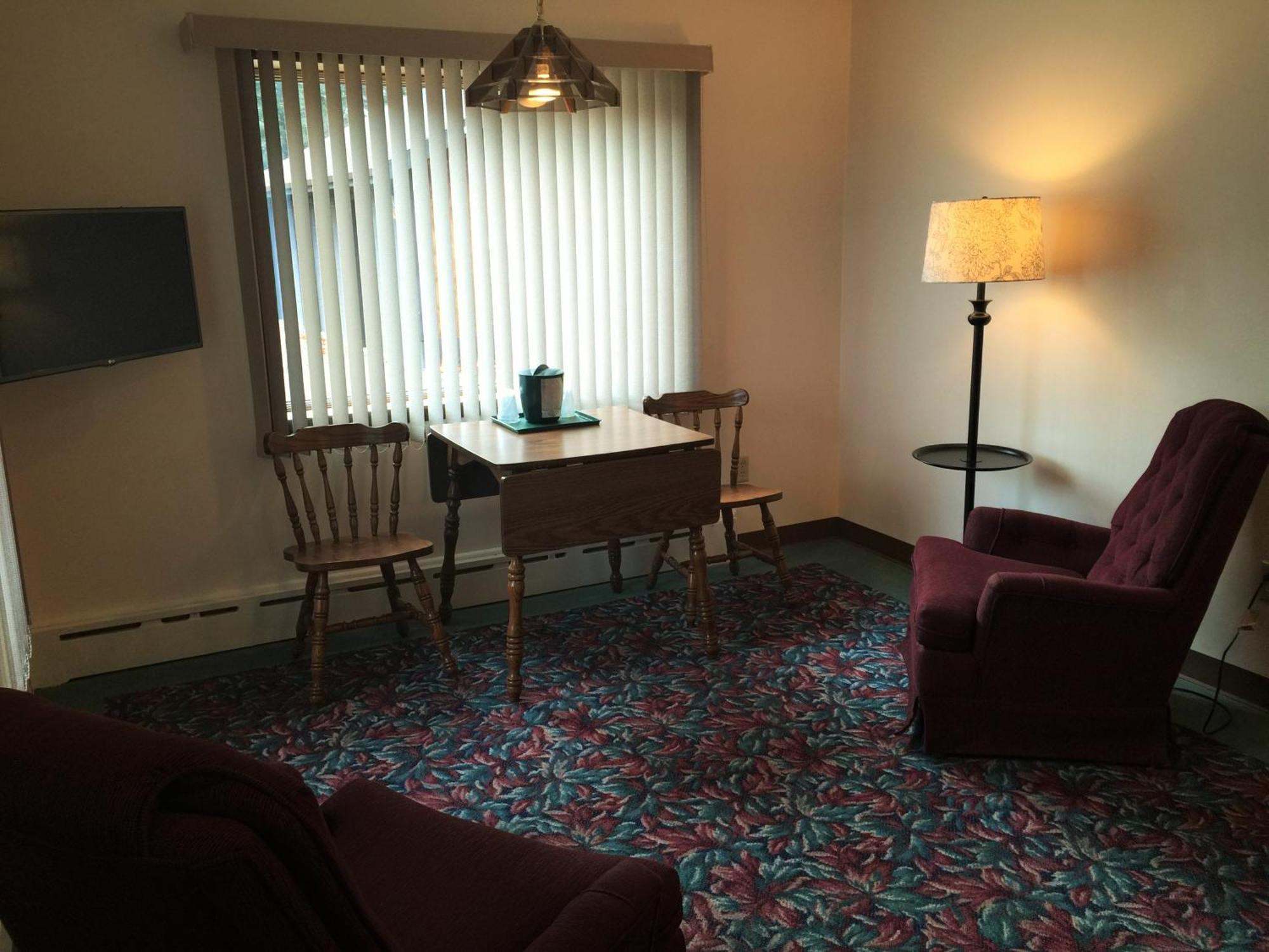 Cedar Motor Inn Marquette Quarto foto